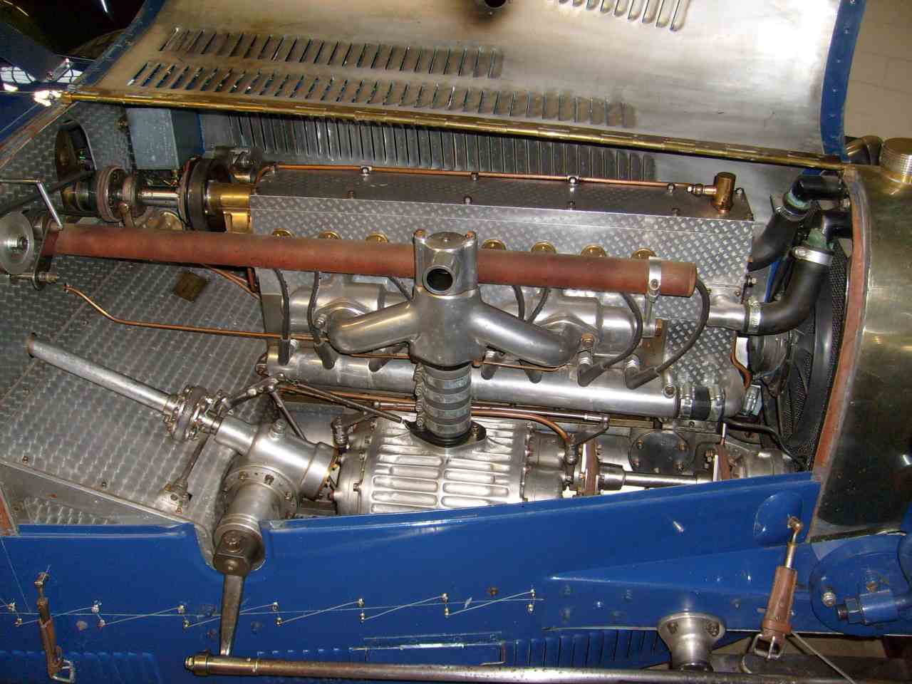 Motor Bugatti Replica Motor Bugatti Replica